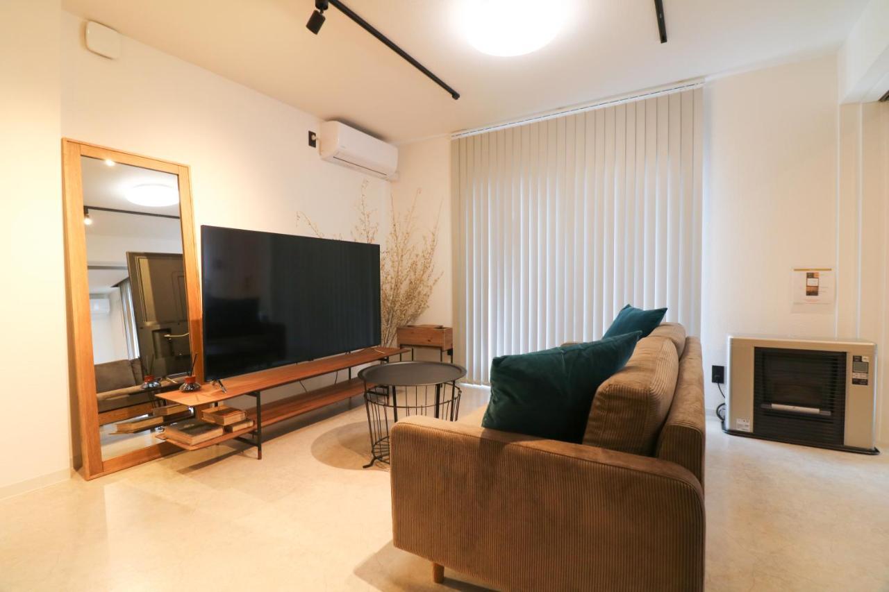 Sumikawa Hirata House Apartment Sapporo Bagian luar foto